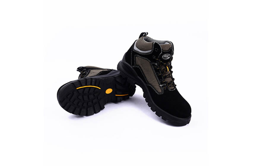 寒冬來襲擺脫靜電煩惱，冬季防靜電安全鞋必不可少